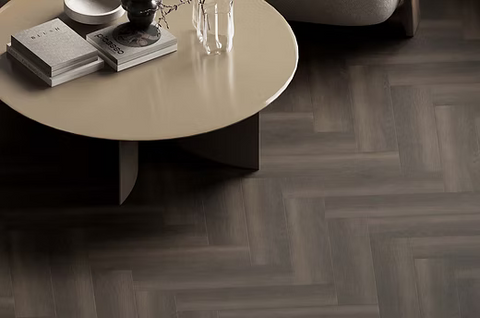 Pardoseala SPC HERRINGBONE Bigger5 Republic Floor Lion REAFCL003 Snitch A 592x148x7 mm