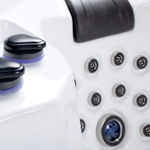 Minipiscina Jacuzzi Wellis Matrix Deluxe WibeSpa Ice White 5 locuri + Acoperis termic CADOU!